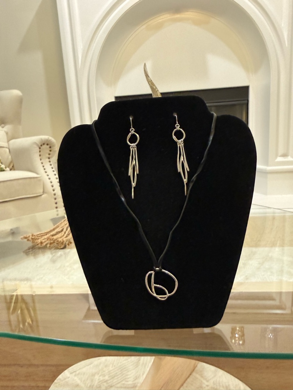 Gold-Tone Loop Pendant Necklace with Black Cord and Matching Dangle Earrings - Picture 4 of 5